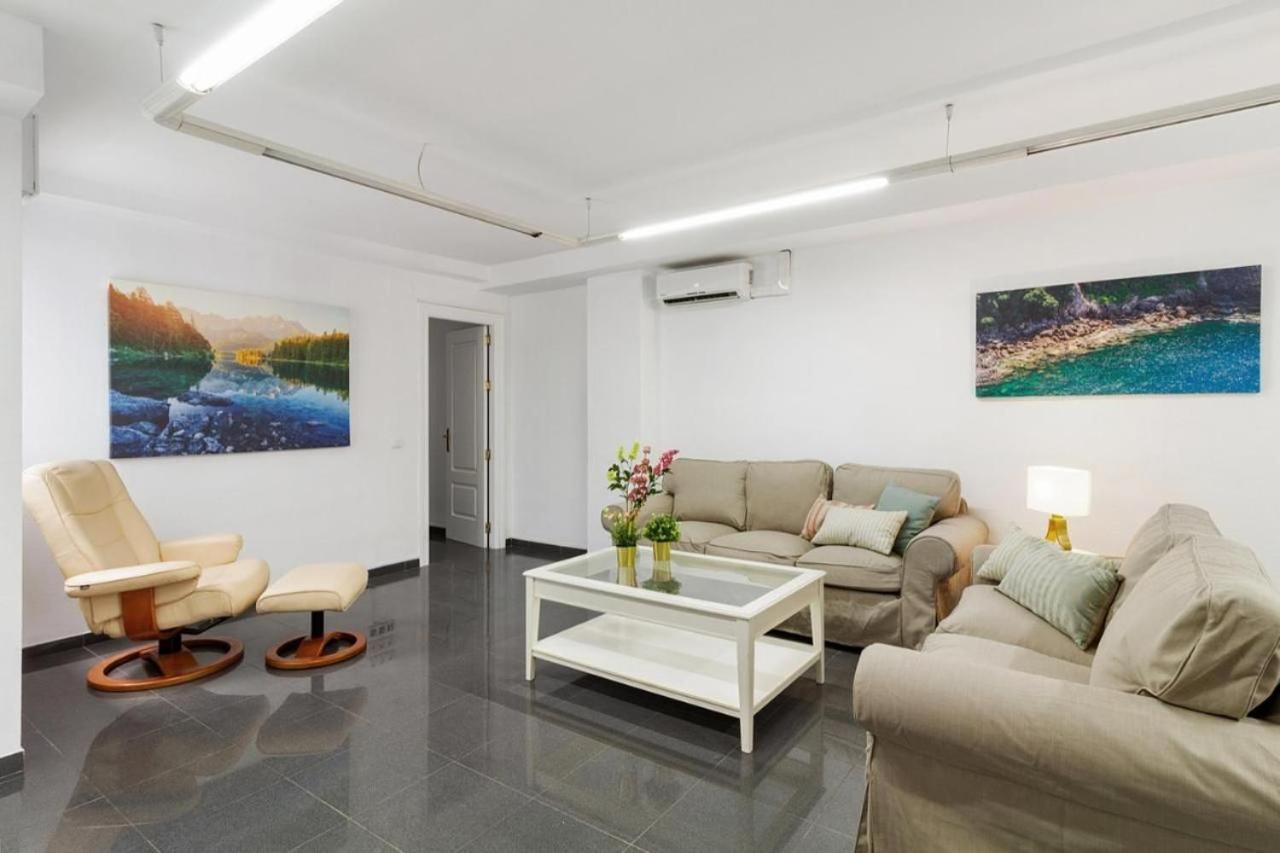 Apartament Amplio Piso En Atarazanas Malaga Zewnętrze zdjęcie